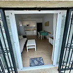 Villa Ana Apartments